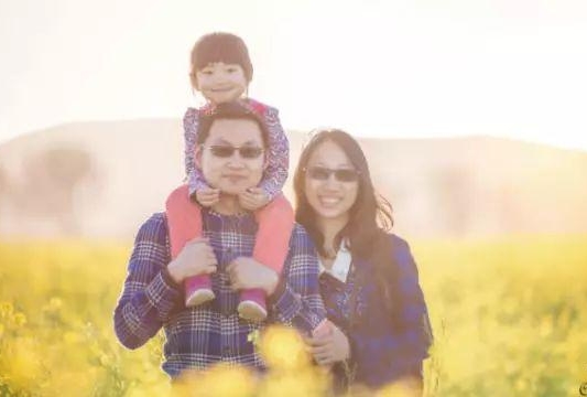 为什么在美国人人都是志愿者？